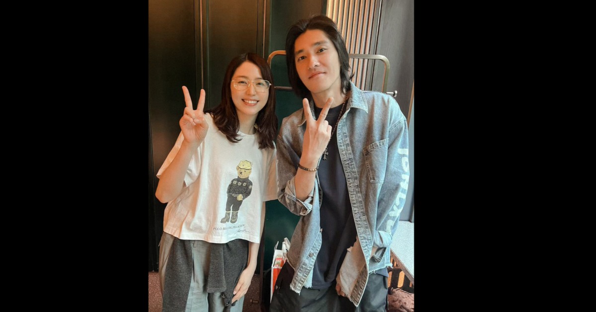 Lan Zhenglong Shares Photo with Japanese National Treasure Assistant! Sparks Netizen Excitement
