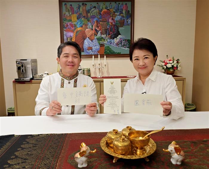 Mayor Lu Shiow-yen Joins Thai Representative in Filming 'Taichung Hot Pot Festival' Promotion
