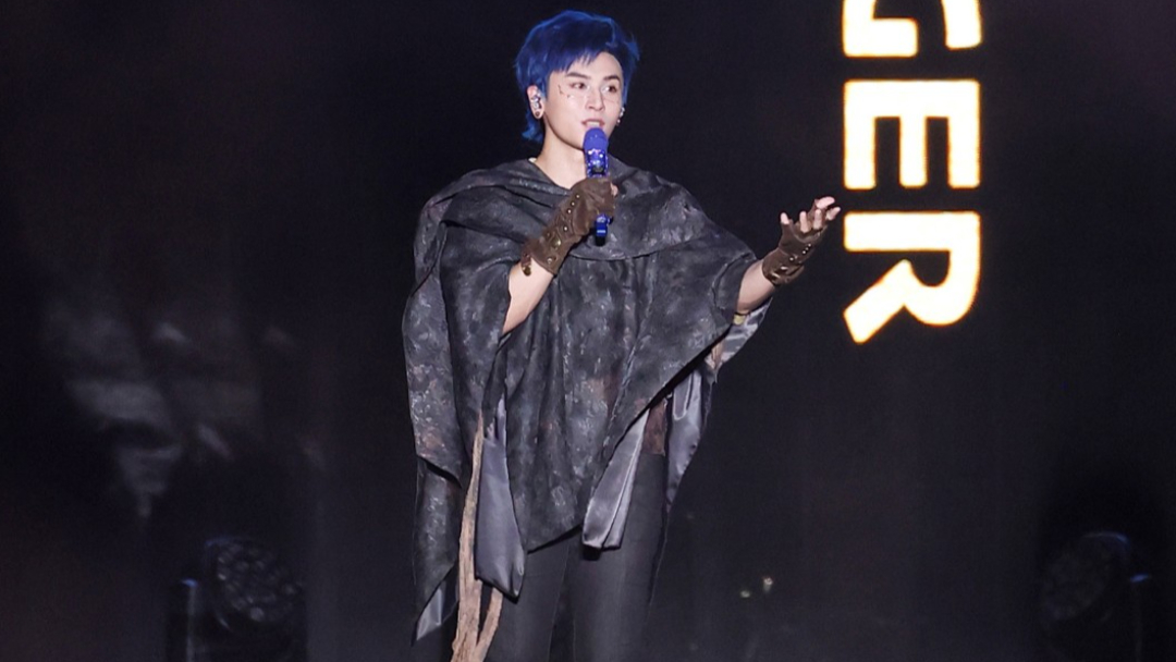 Zhang Zhehan Returns to Stage in Hong Kong After Four-Year Ban